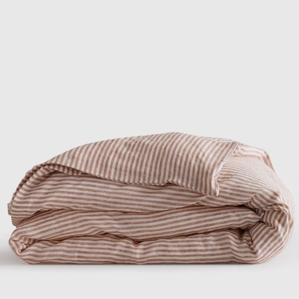 Quince Striped Duvet Cover in Pink and White